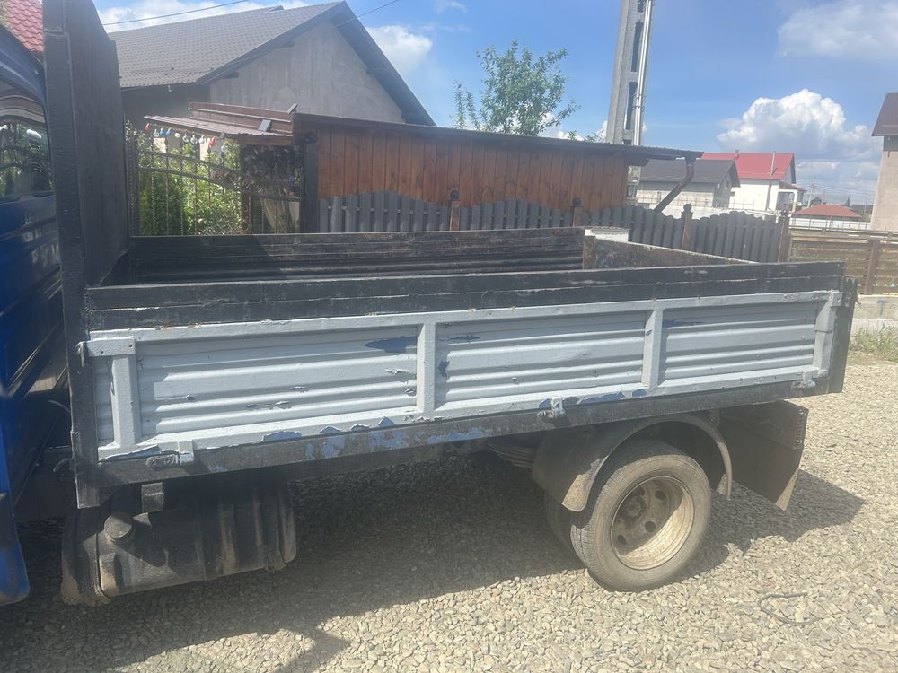 Vând iveco Daily 2.8  an 2000 basculabil