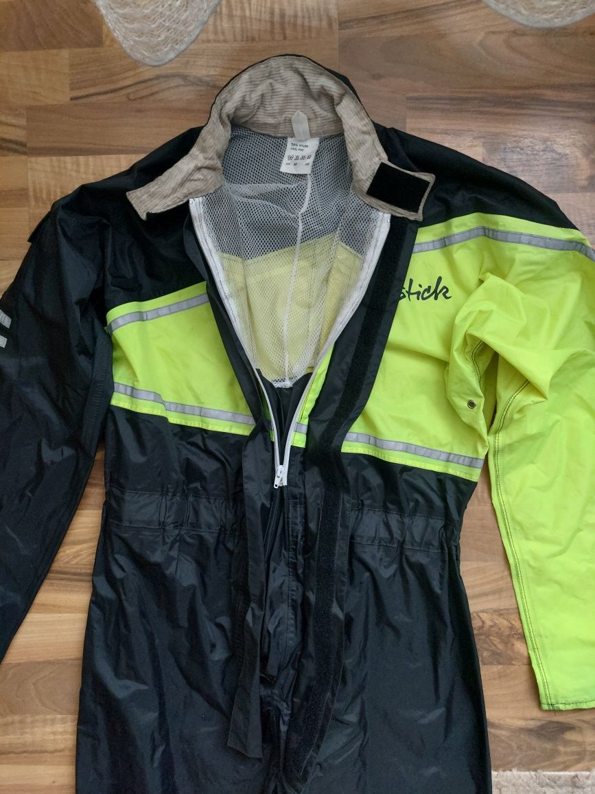 Costum,combinezon de ploaie,impermeabil, M