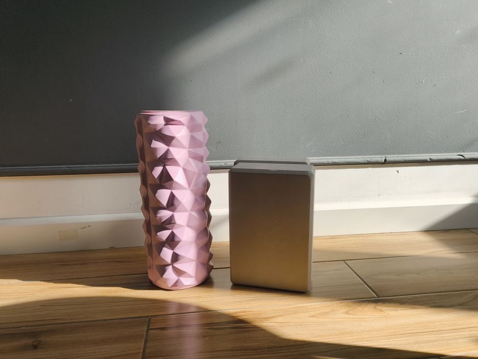 МФР ролл и блоки для йоги