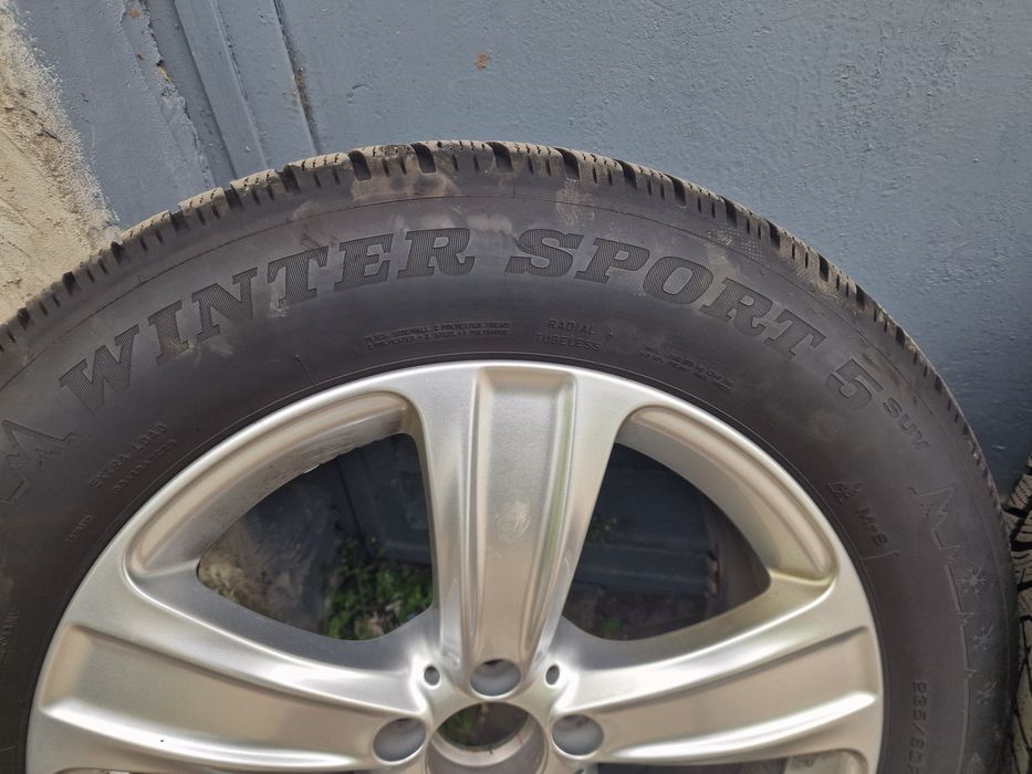 Jante Mercedes originale cu cauciucuri de iarna 235/60/R18