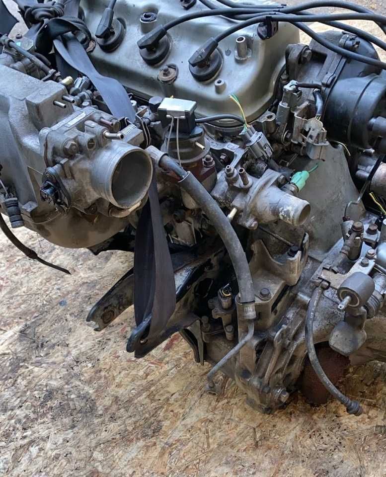 двигатель 1.8см Хонда Аккорд (F18A3) в полном навесе англичанин.
