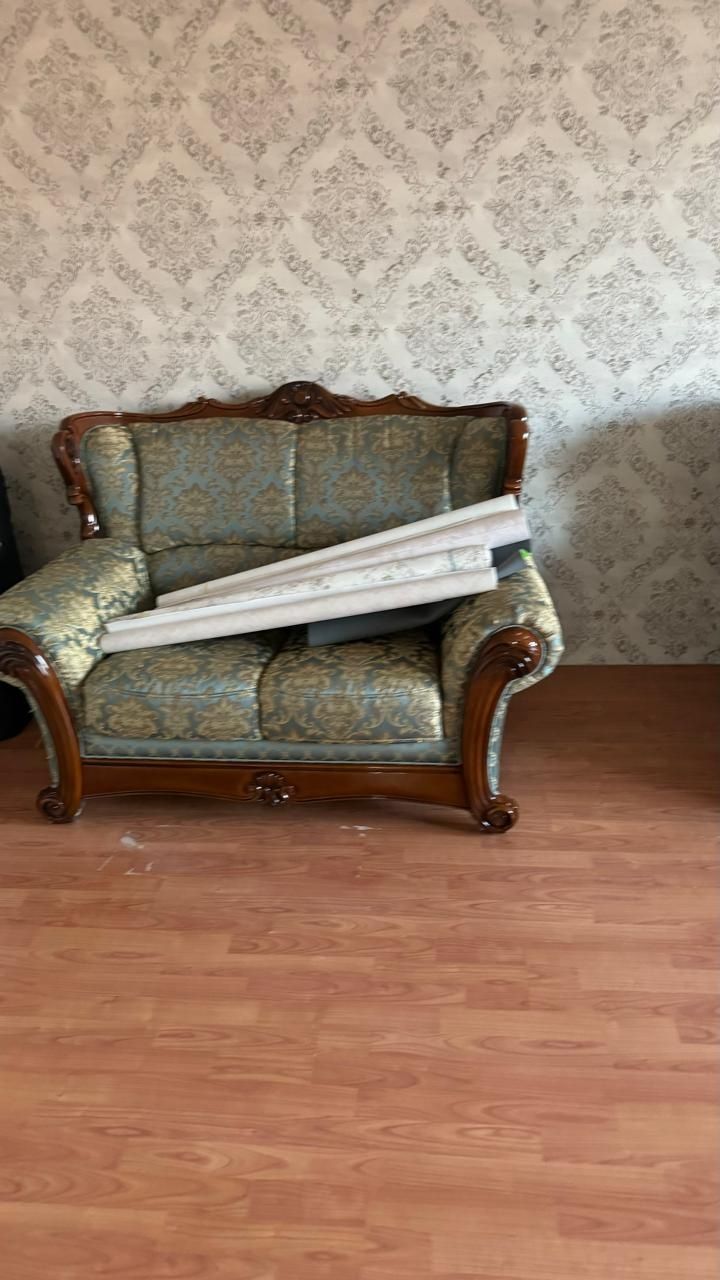 Продам диван троика