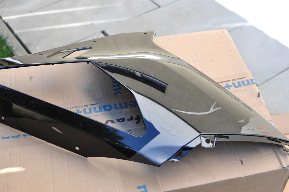 Carena stanga Aprilia RSV100 06-09