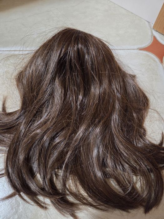 Чисто нова перука 30см