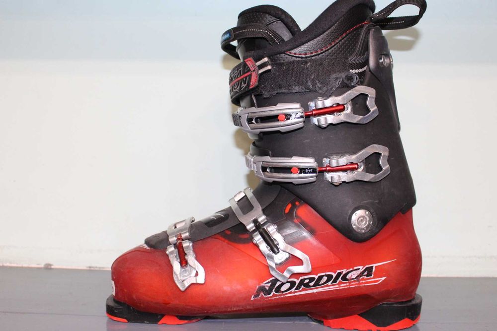 Clapari ski/schi Nordica Next3 nr.46