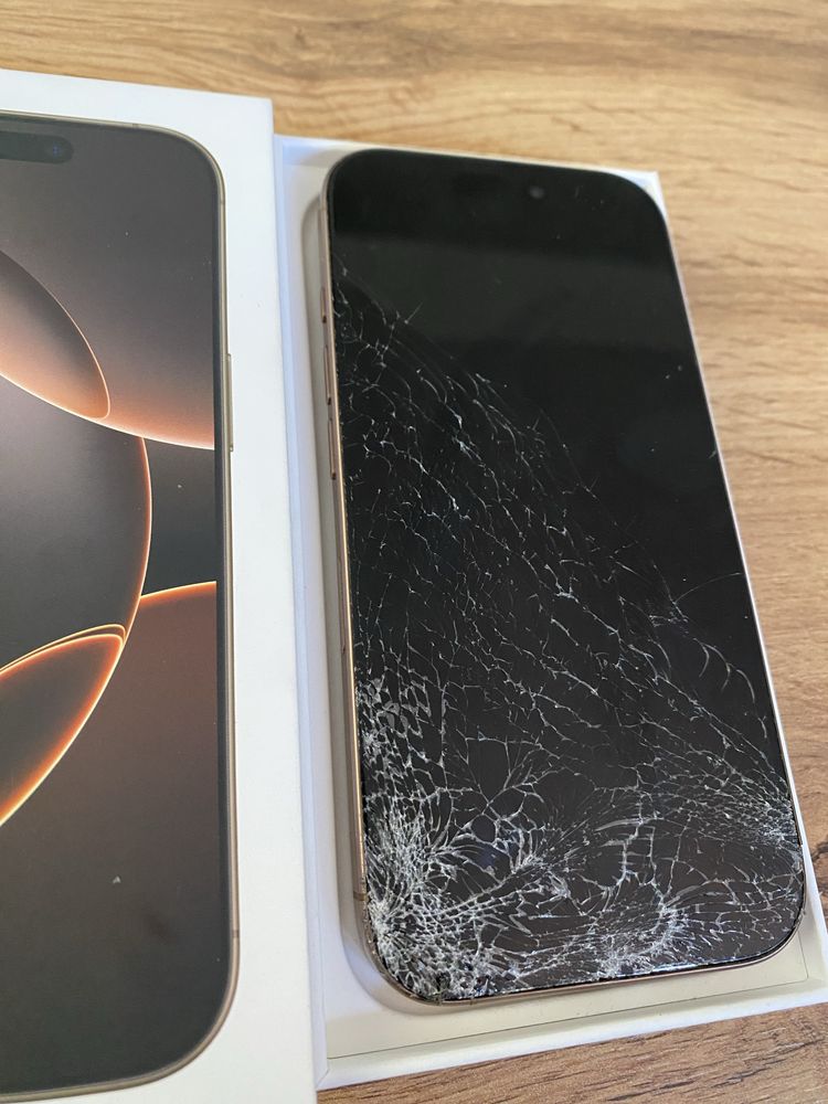 счупен iPhone 16 pro •Цена по договаряне•