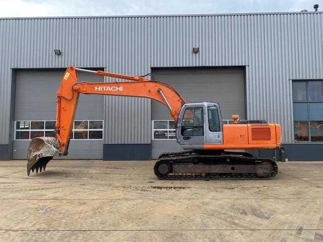 Dezmembram excavator Hitachi ZX250 - Piese de schimb Hitachi