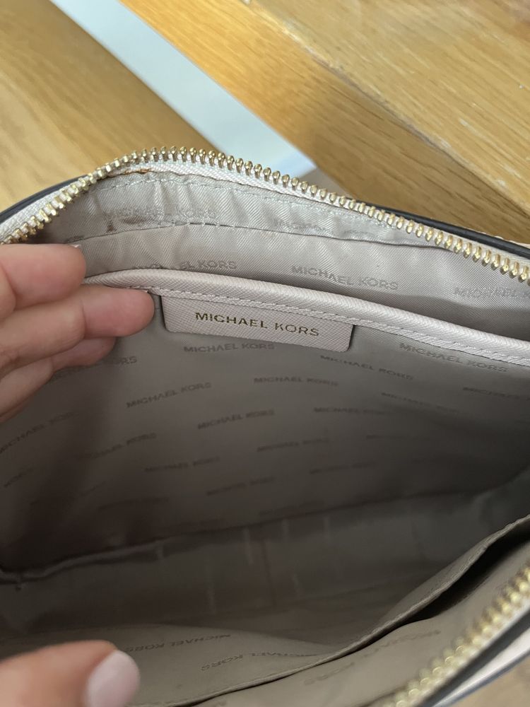 Michael Kors-дамска чанта