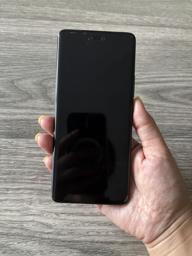 Продам смартфон Xiaomi 13 lite