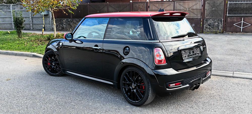 MINI John Cooper Works, 211 CP, Harman/Kardon, BiXenon, Piele