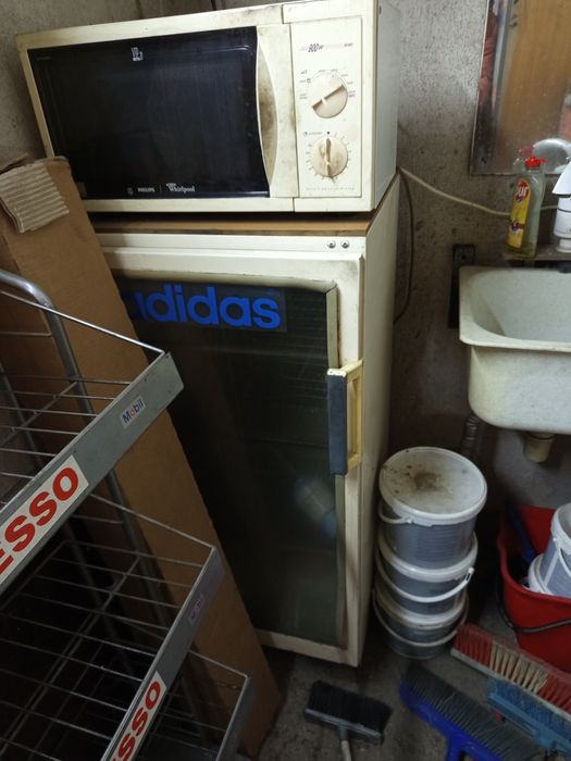 Хладилник+микровълнова на обща цена