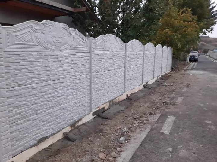 Gard beton cu sau fara montaj