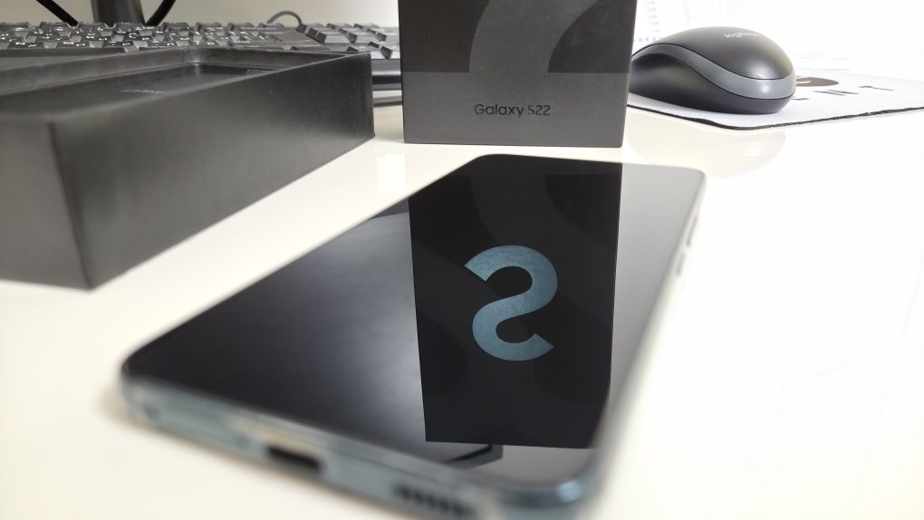 Samsung Galaxy s22  256gb Зелен