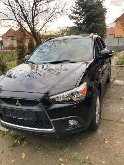 Mitsubishi ASX 4x4 panoramic