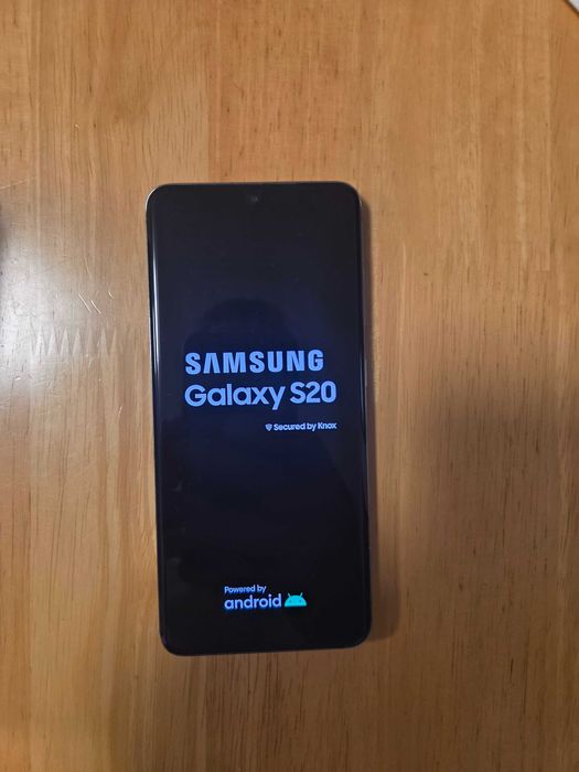 Vând telefon Samsung S20