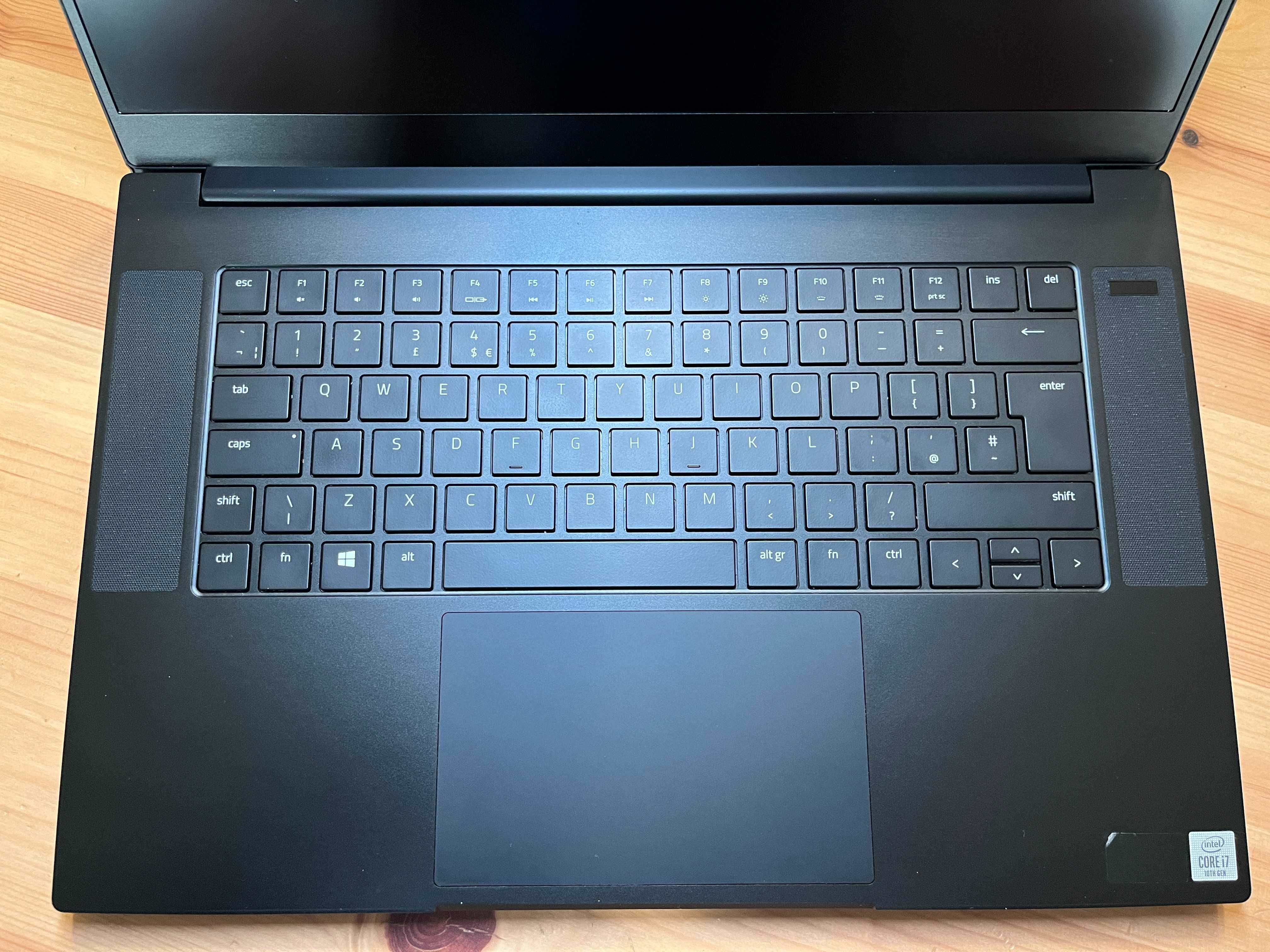 Razer Blade 15 RTX 3070 Intel i7-10750H