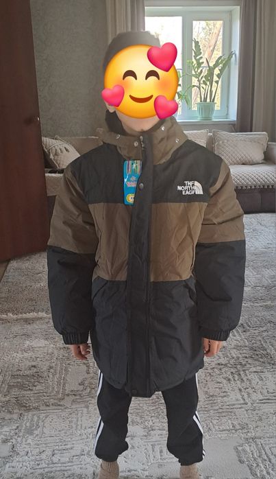 Куртка зимняя новая.