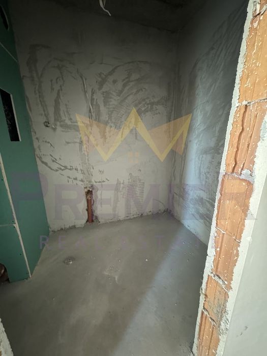 Продава се Тристаен апартамент в София, Полигона - 103 кв.м за 1738 €/кв.м - Снимка #5