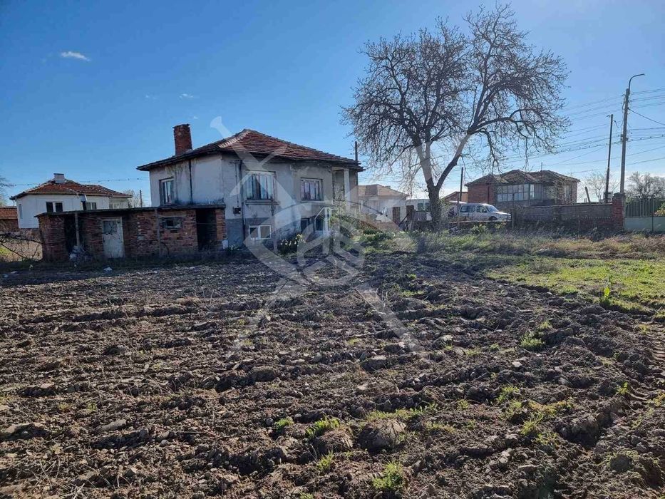 Продава се Къща в с. Поповица, Област Пловдив - 180 кв.м за 236 €/кв.м - Снимка #1