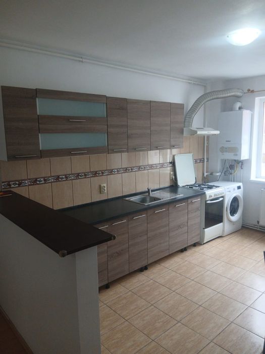 Închiriez apartament zona Supeco Sibiu