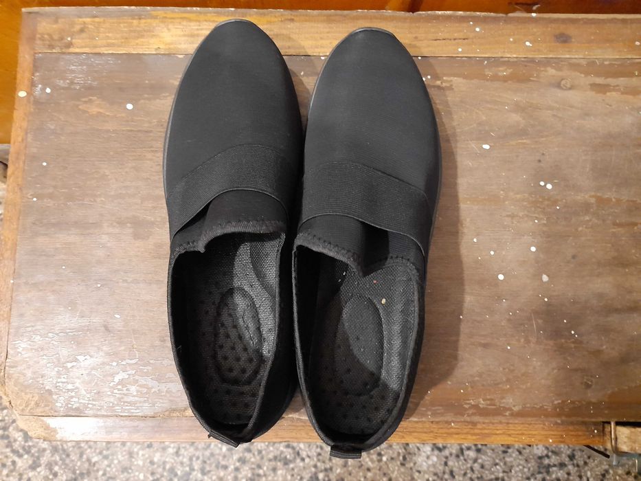 Спортни обувки олекотени