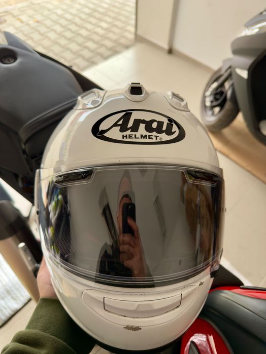 Arai RX-7V Diamond White