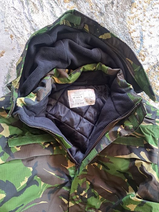 Tinuta militara tip ripstop