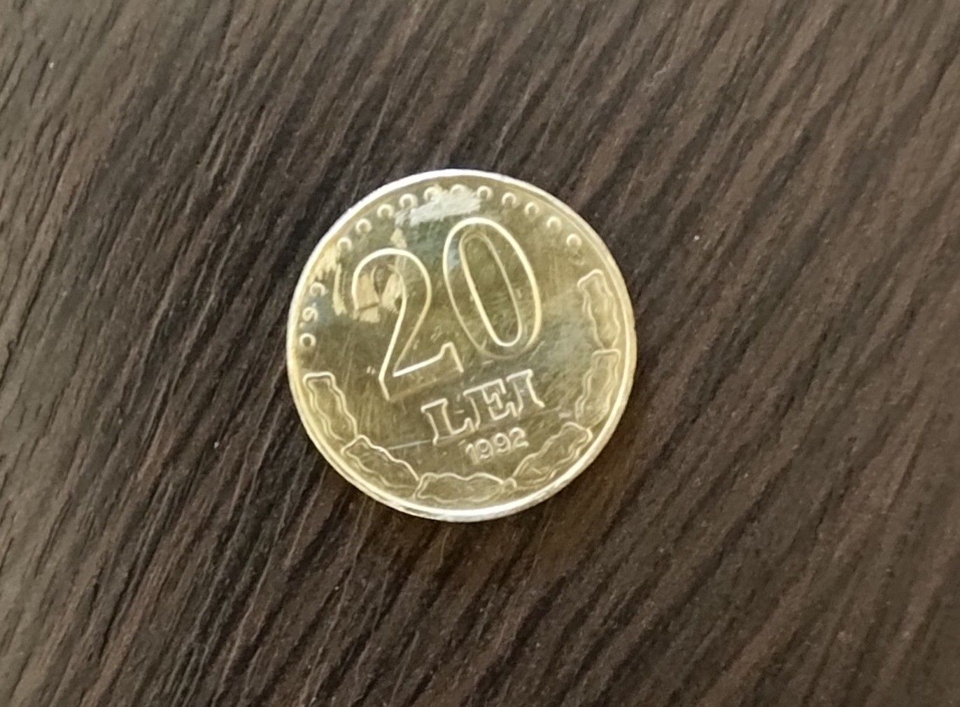 Vând moneda 20 lei Stefan cel mare