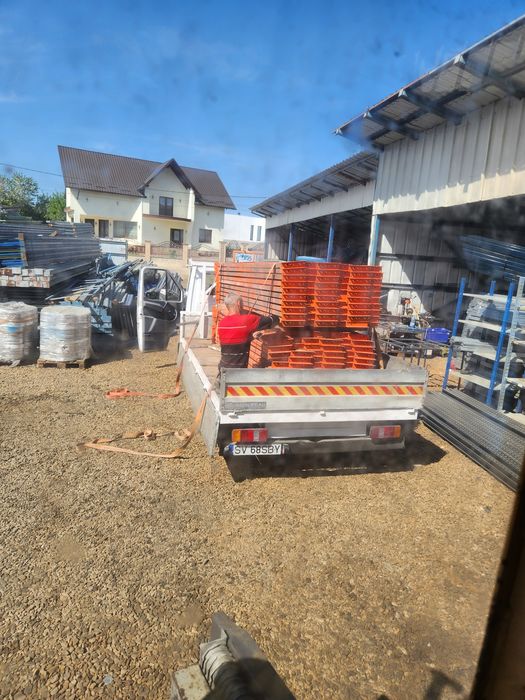 Rafturi metalic diferite