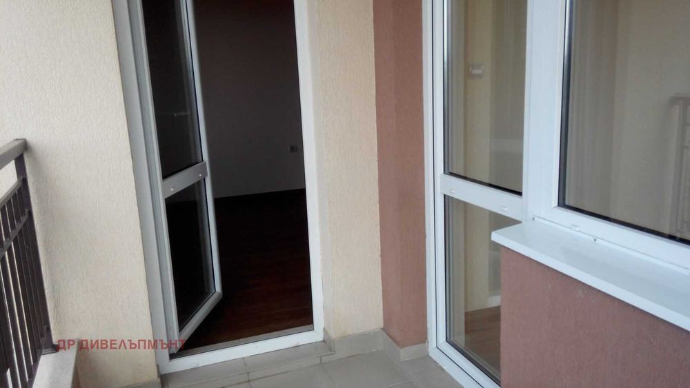 Дава се под наем Тристаен апартамент в София, Левски - 92 кв.м за 381.48 € - Снимка #9