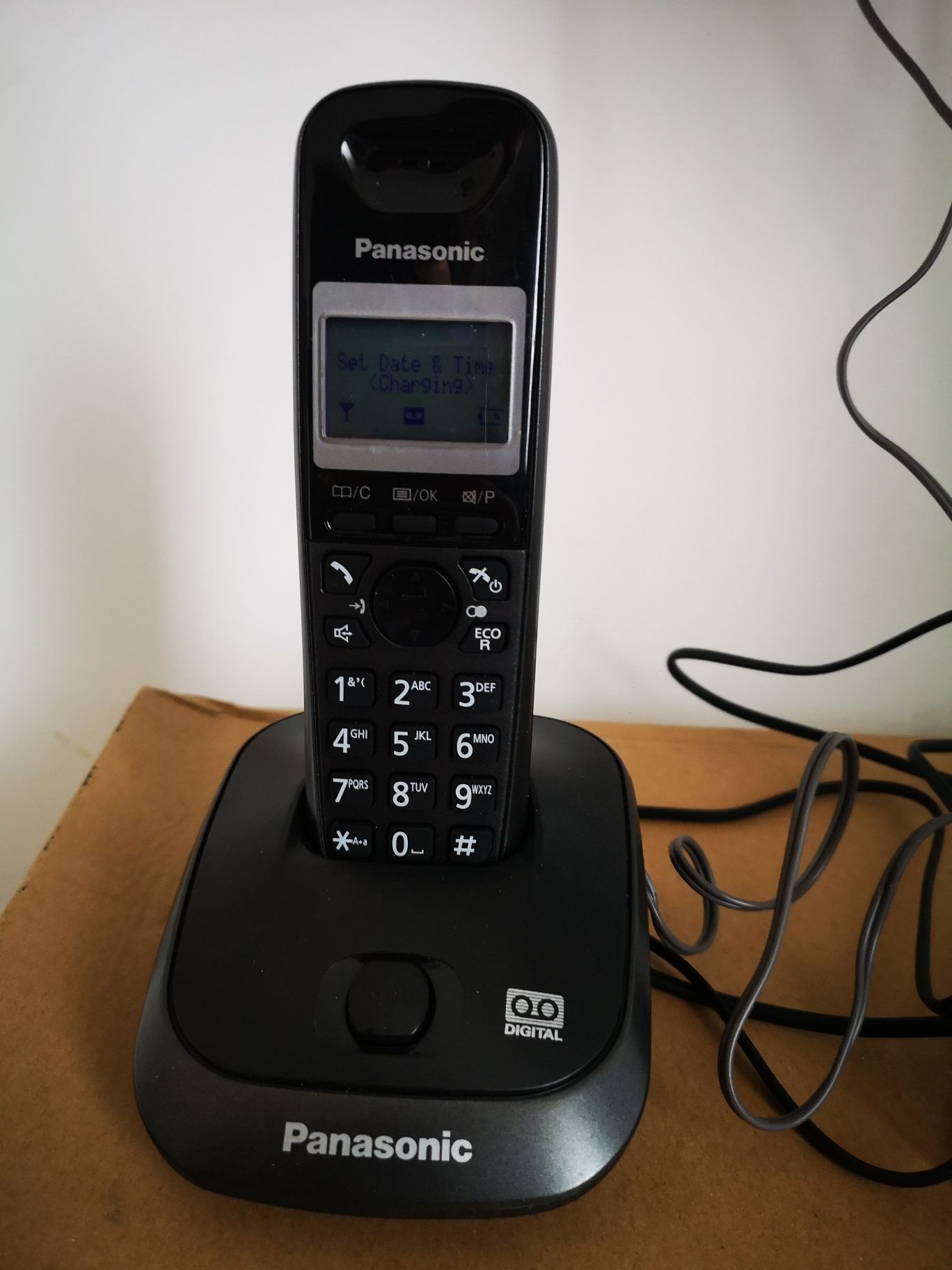 Telefon fix Panasonic KX-TG2521