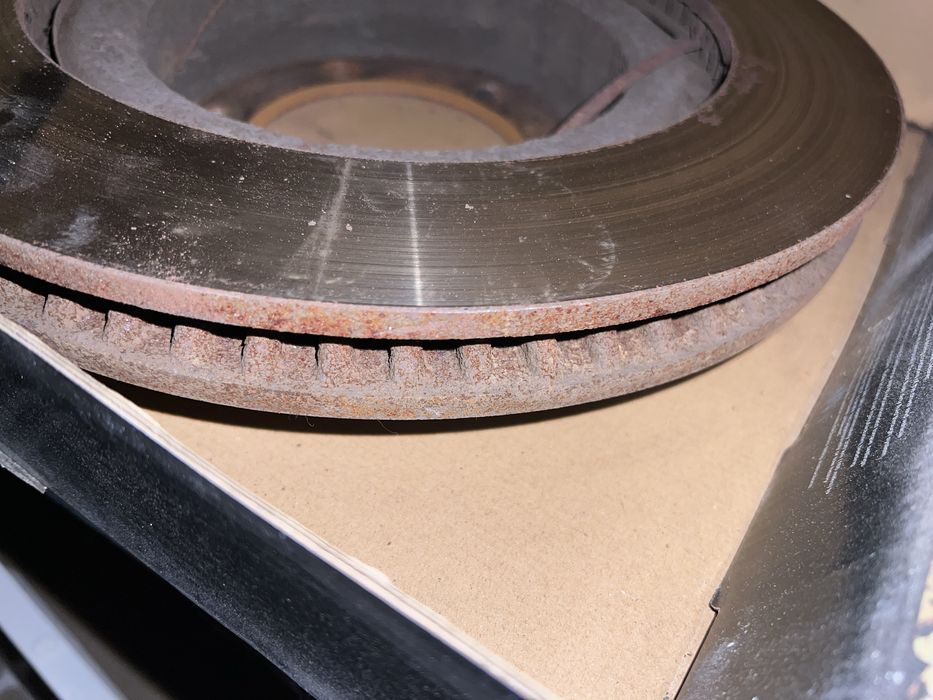 Тормозные диски для Toyota Prado 150