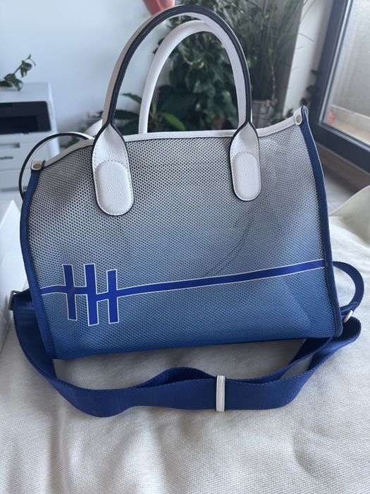 Чисто нова дамска чанта Hispanitas