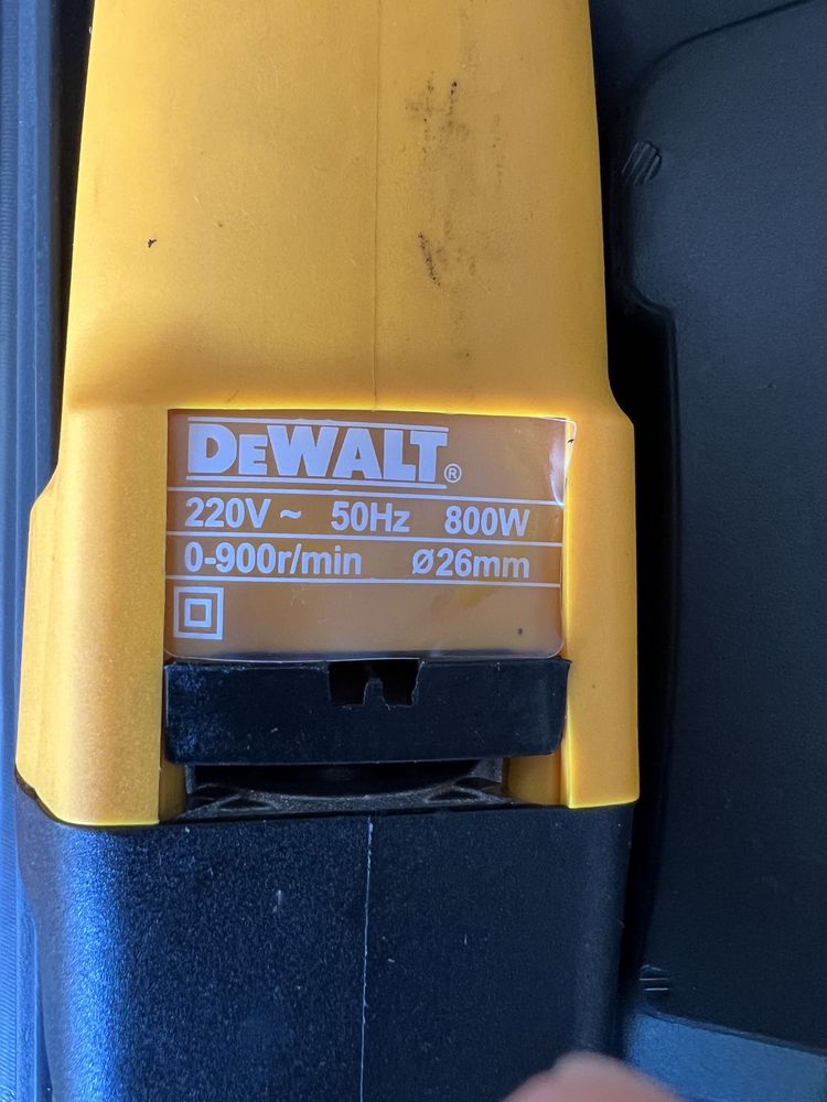 Перфоратор 2-26 “DeWALT”дрель перфоратор