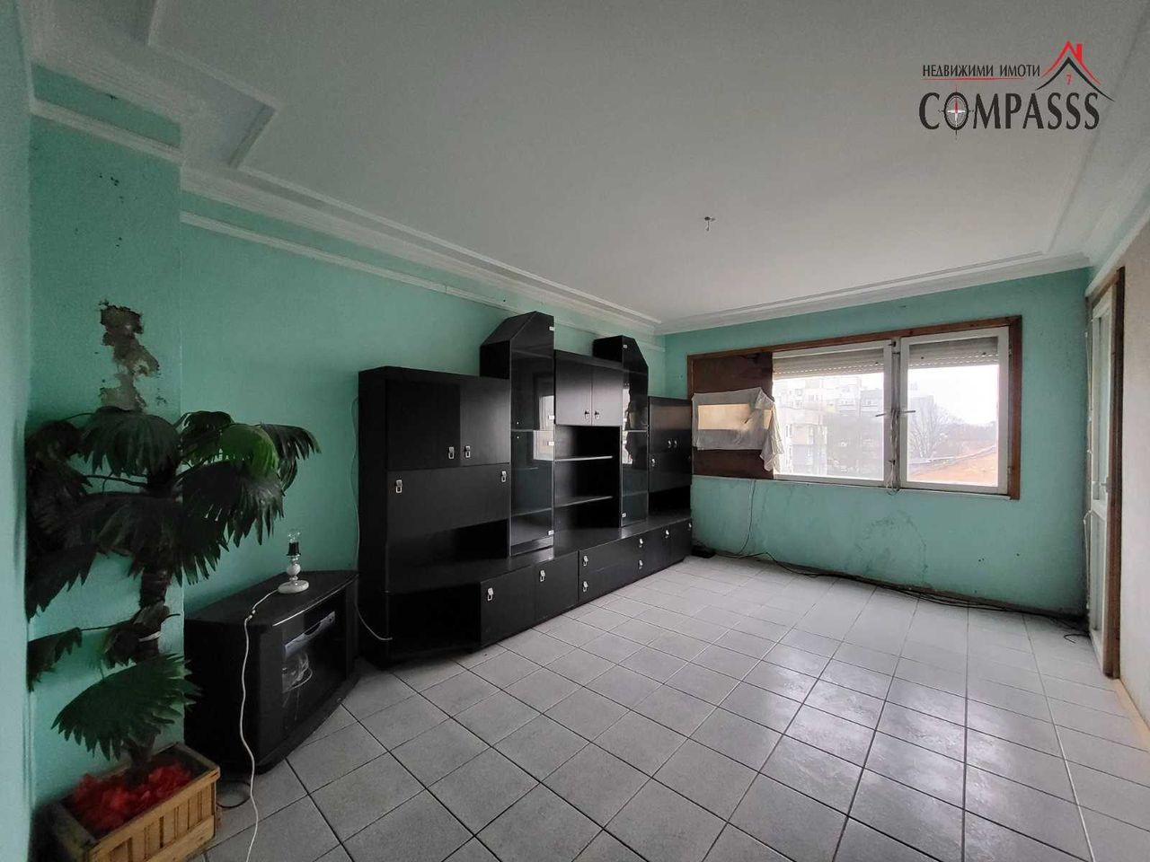 Продава се Двустаен апартамент в Добрич, Строител - 64 кв.м за 661 €/кв.м - Снимка #1