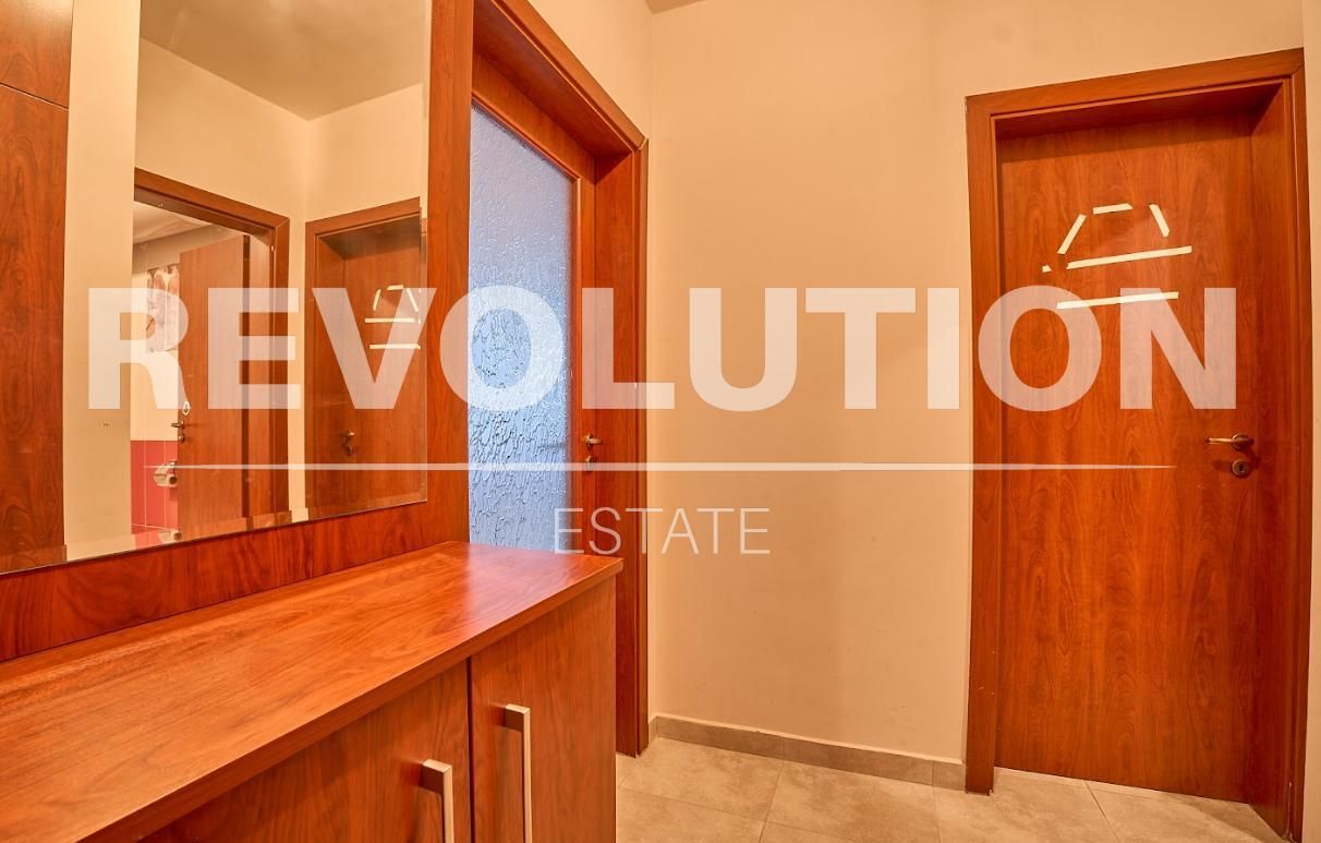 Продава се Двустаен апартамент в Пловдив, Кършияка - 80 кв.м за 1688 €/кв.м - Снимка #8