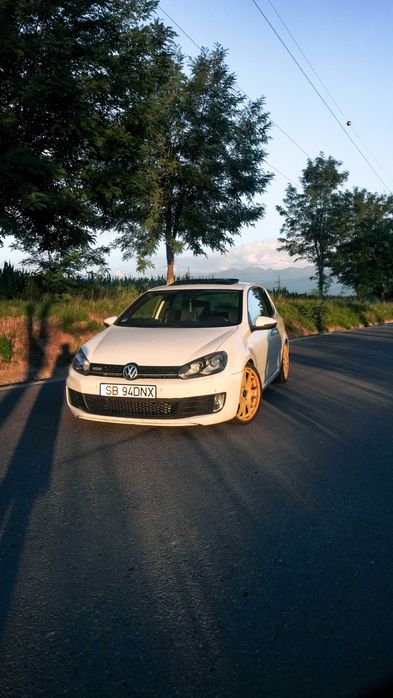Volkswagen Golf 6 GTD • 2.0 TDI • Manuală