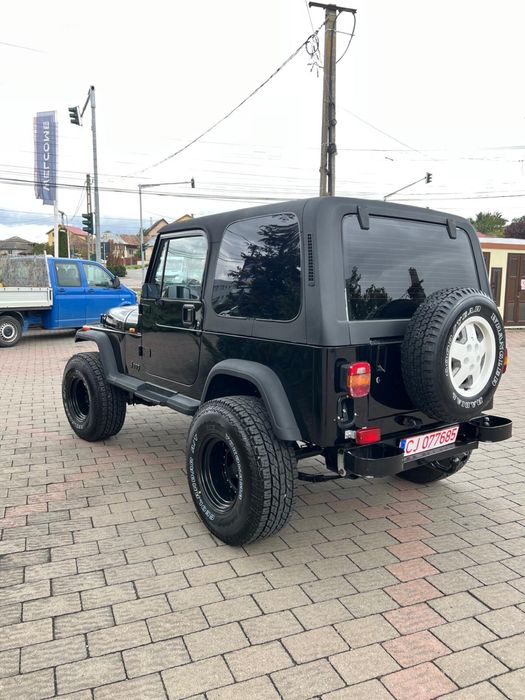 Jeep Wrangler YJ Restaurat total