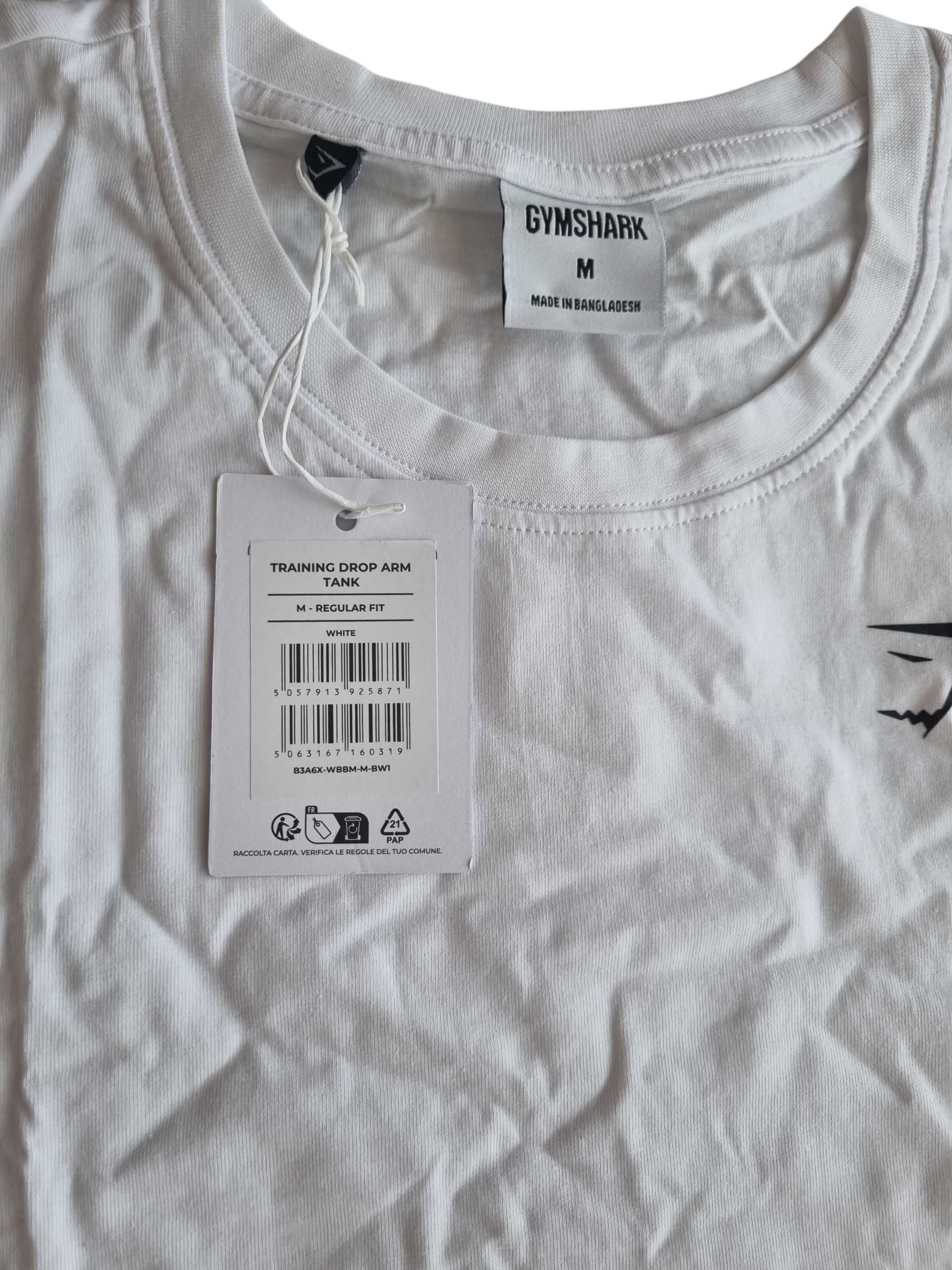 Дамски бюстиета Gymshark, къси клинове и потници