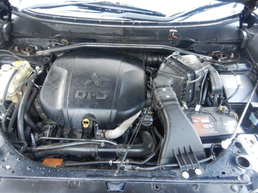 Electromotor Mitsubishi Outlander 2010 SUV 2.2 DIESEL