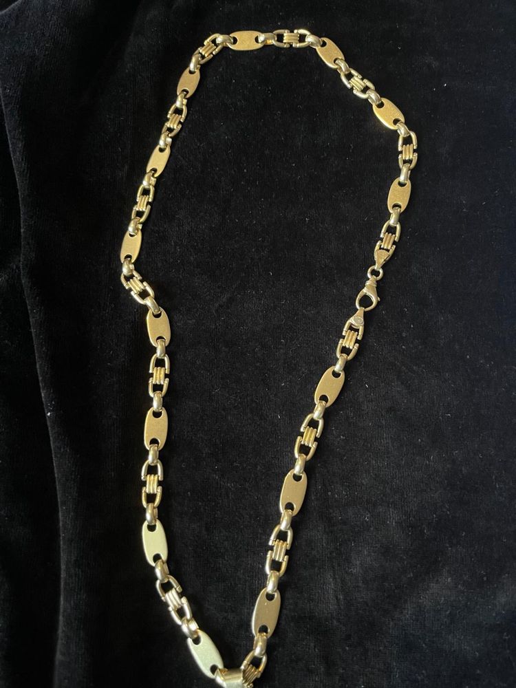 Vand lant model Monte Carlo/330 lei gram