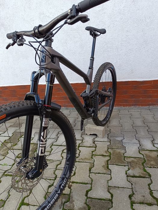 Vând Mtb full-suspension 29 carbon