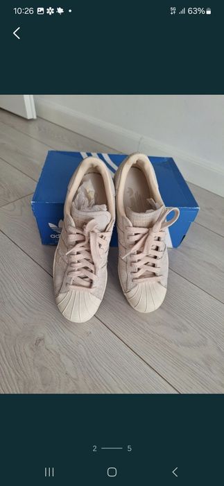 Vând adidasi ADIDAS super star, masura 40