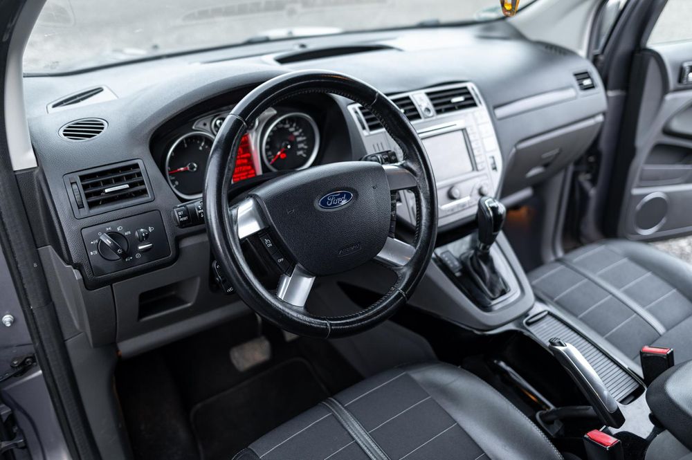 Ford Kuga / 2012 / 207.000km / 4x4