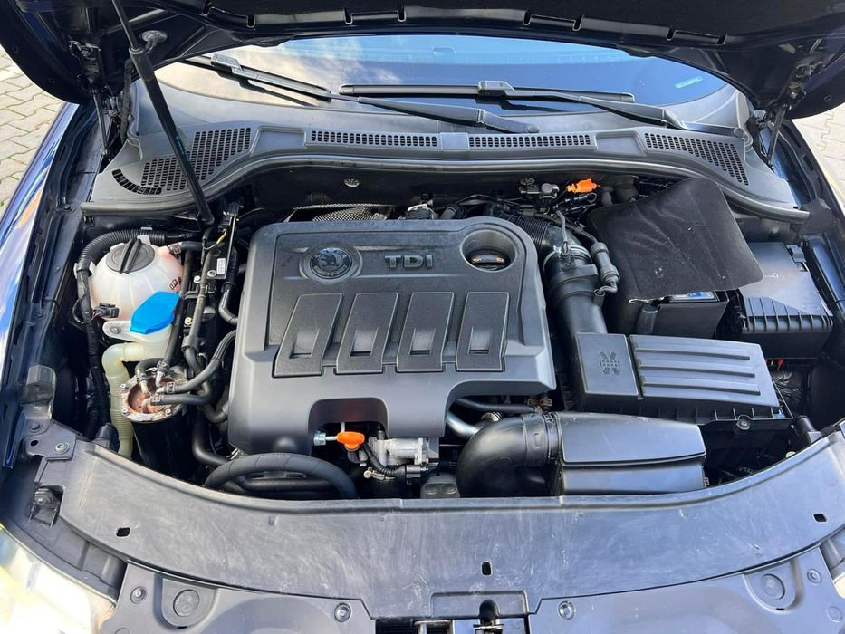 Vand skoda superb an 2011