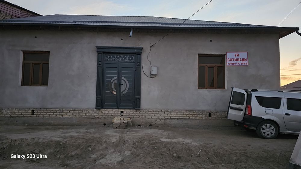 Uy cotiladi manzil Xonqa tuman Xonobod qishlogi 4 sotik uglavoy