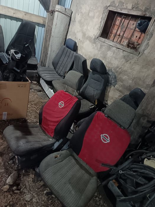 Сиденья иномарочные разные