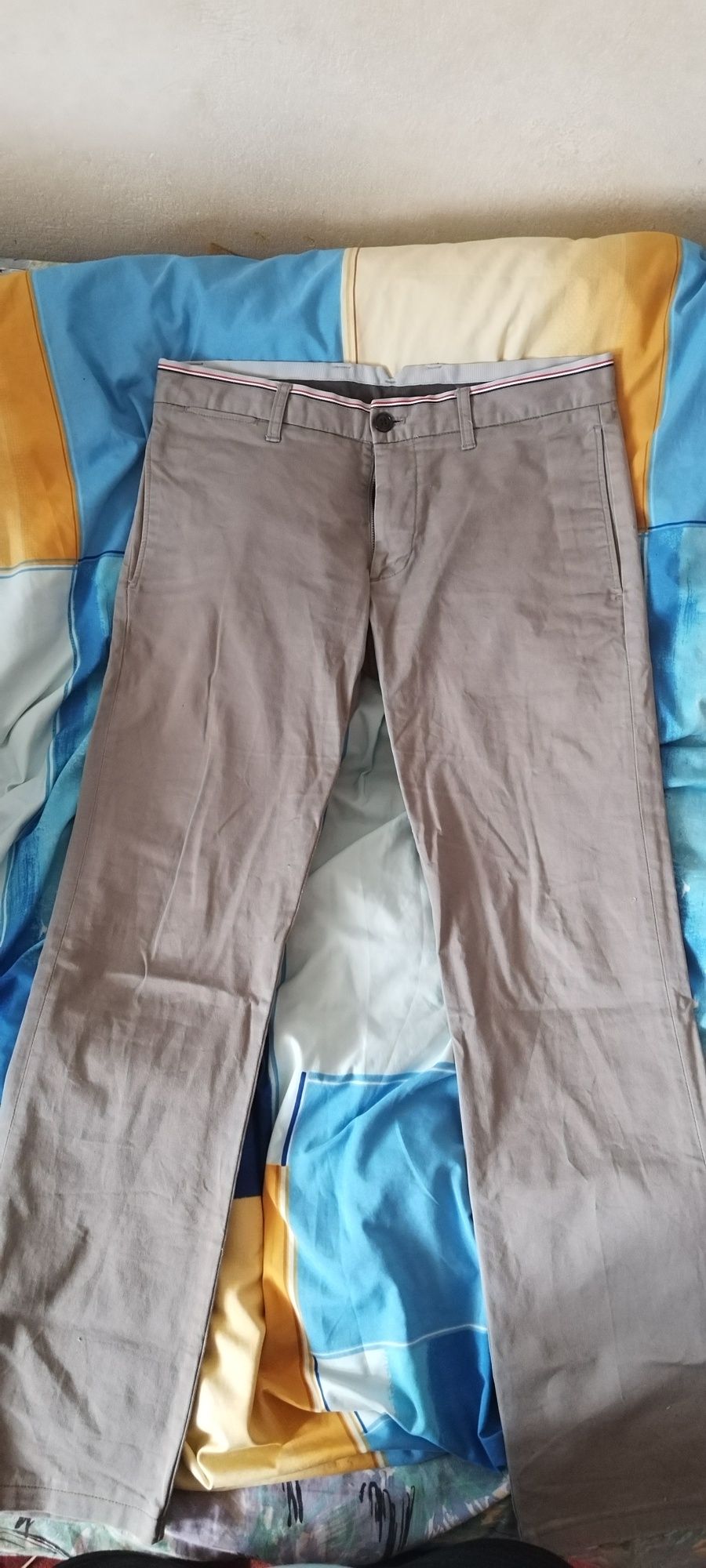 Pantaloni Blugi Zara