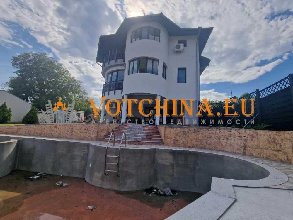 Продава се Къща в с. Рогачево, Област Добрич - 310 кв.м за 1049 €/кв.м - Снимка #3