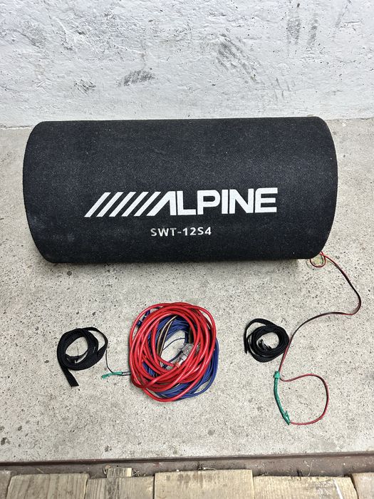 Vand Subwoofer Alpine + Kit Cabluri